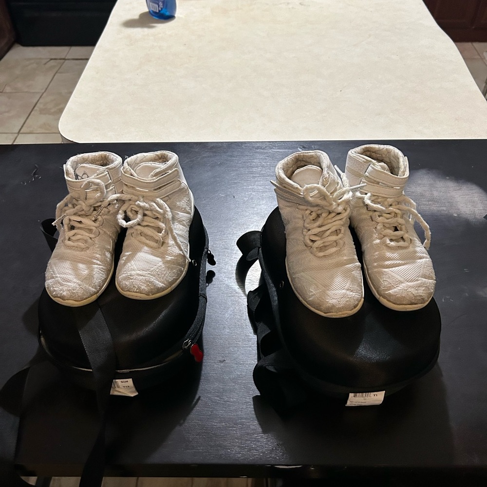 Nfinity titan cheer shoes